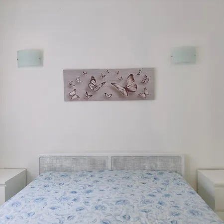 Ferrata - A 300m Dal Mare Apartment *